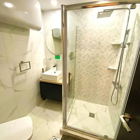Habitat アパート *